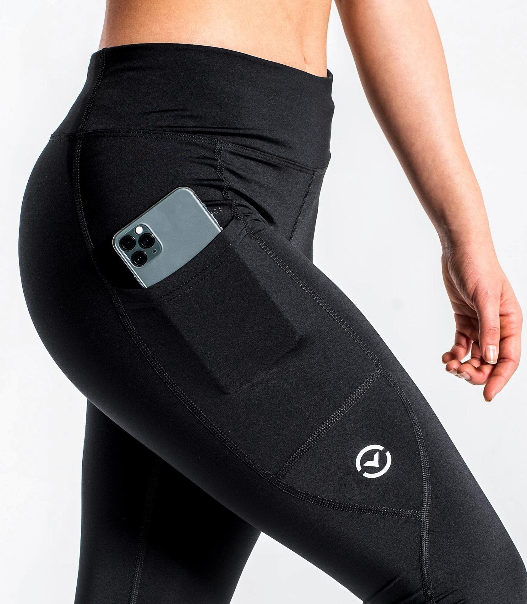 ECo34 Crop Tech Pants - VIRUS® Performance Apparel