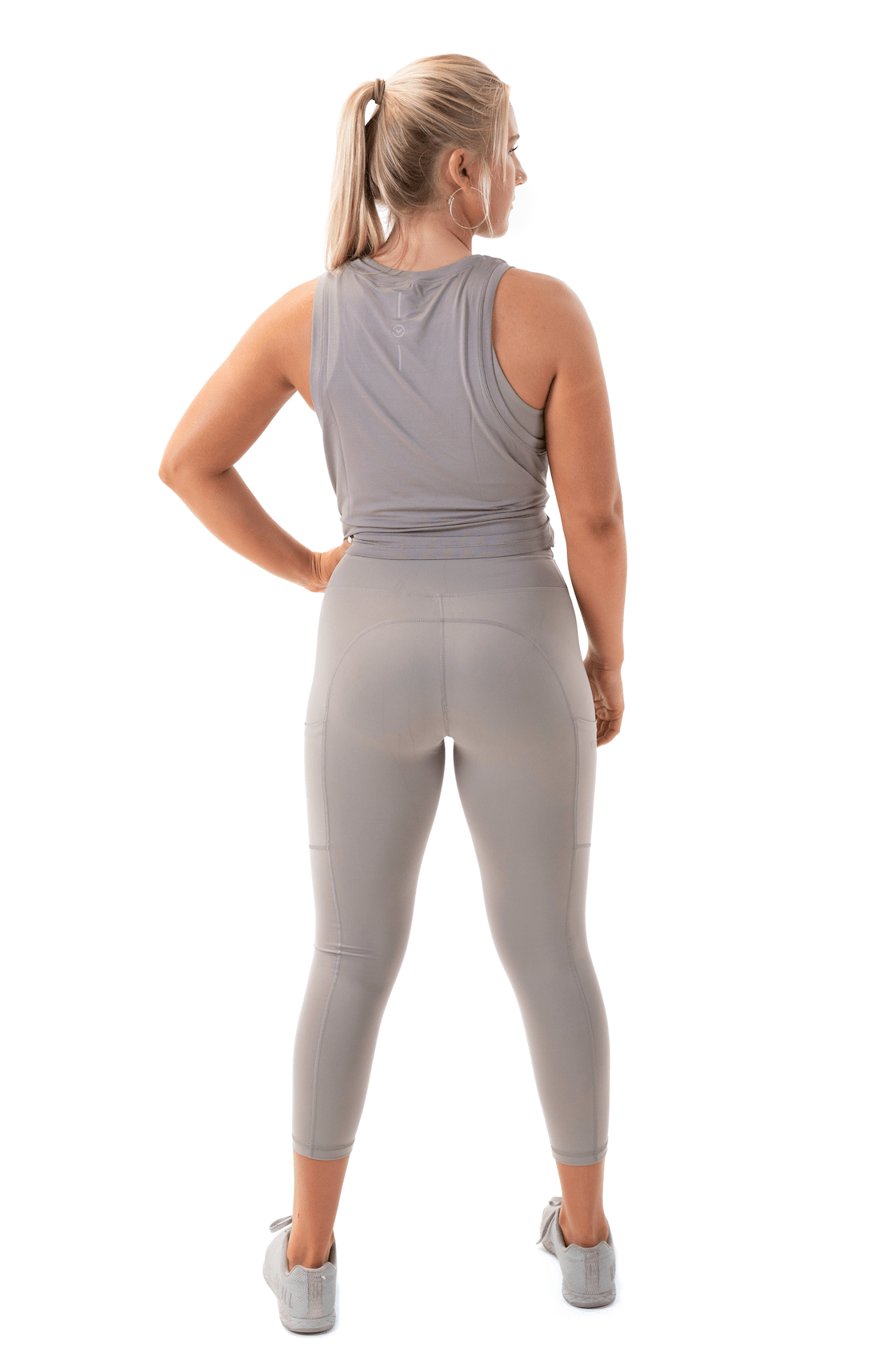 Commuter ⅞ Tech Pants - VIRUS® Performance Apparel